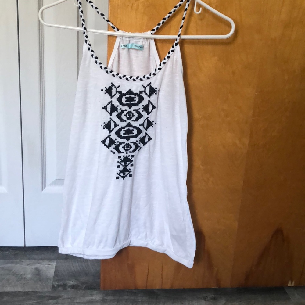 Cute tank top!